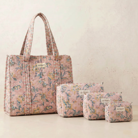 Lily Pouch